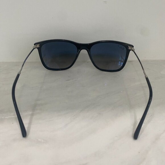 Ray-Ban Polarized Sunglasses (RB4344) (3P) - Picture 5 of 10